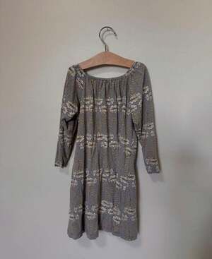 Pink Chicken Girls Gray Floral Long Sleeve Dress